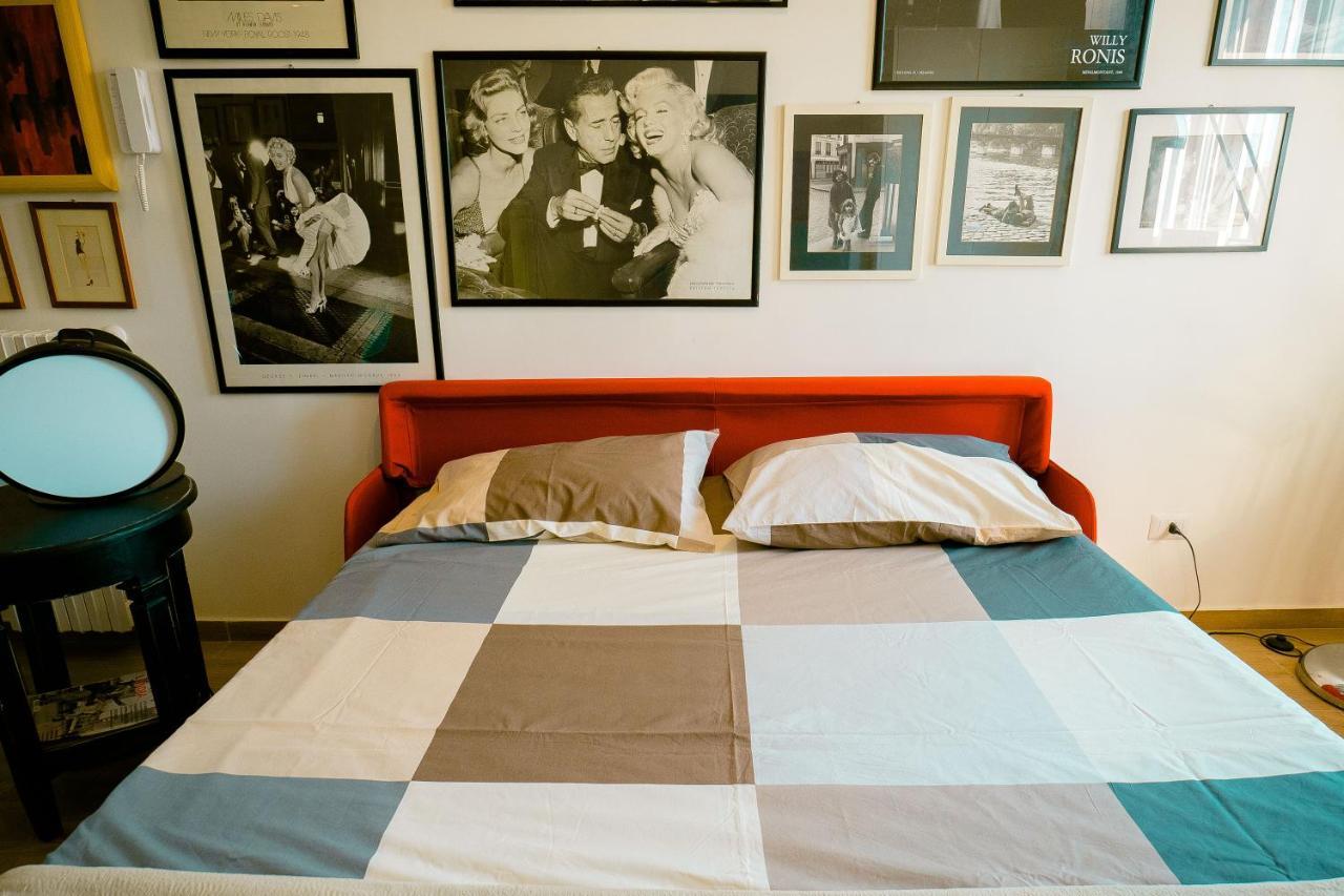 Hollywood Apartment Near Station With Parking Bari Buitenkant foto
